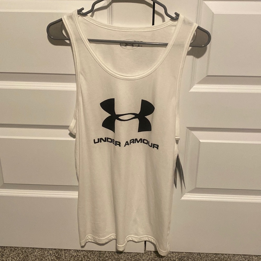 Under Armour NWT size small tank top